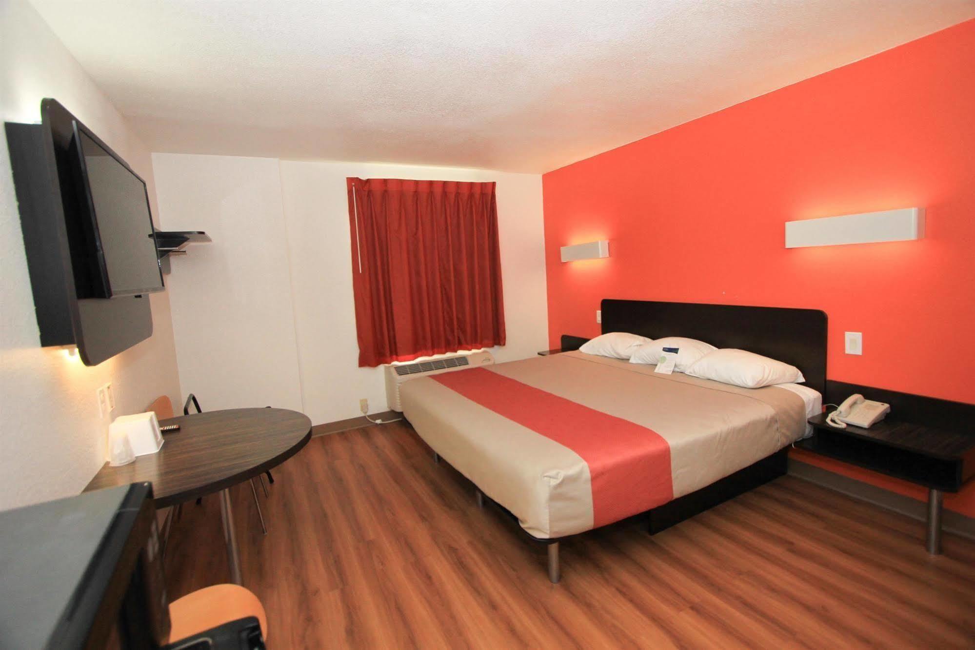 Hotel Baymont By Wyndham San Antonio Airport Exterior foto